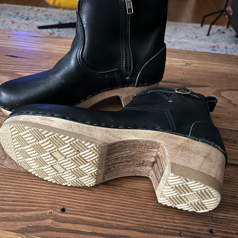 Sven Clog Bootie Women Size 41 in Black - Picture 2 of 3
